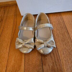 Girls Toddler Size 7 Gold Ballet Slippers with Strap